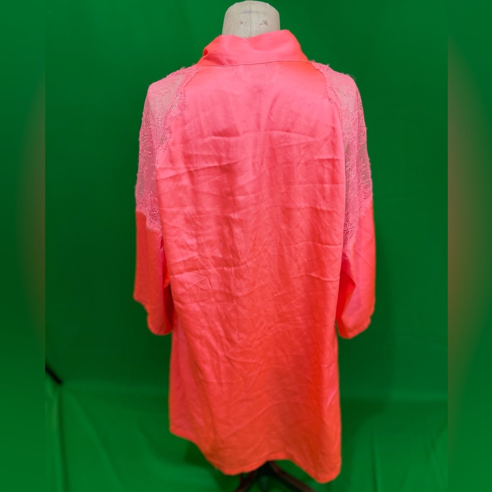 Victoria Secret robe, bright pink, XS
